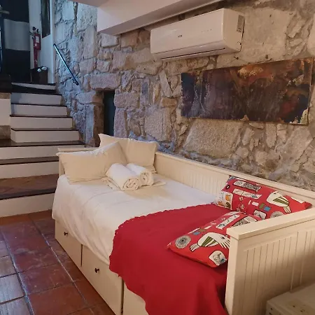 Cosy In Centre - 50 Sqm With Parking