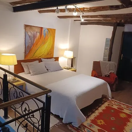 公寓 Cosy In Centre - 50 Sqm With Parking