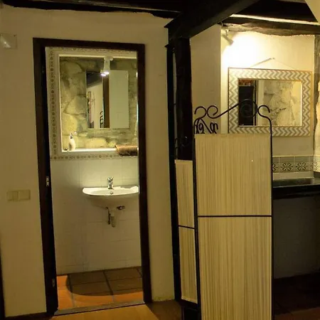 Cosy In Centre - 50 Sqm With Parking Appartement