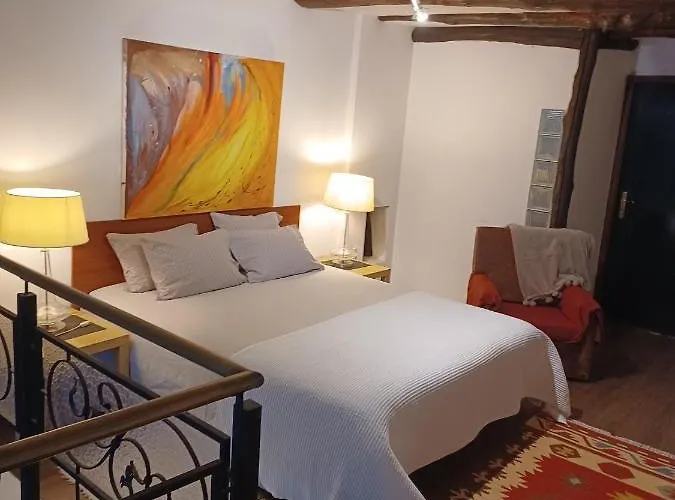 Apartman Cosy In Centre - 50 Sqm With Parking